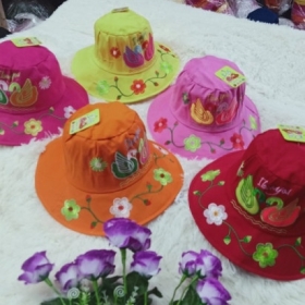 Lựa chọn nón vành rộng cho bé 6 tuổi đẹp giá tốt
