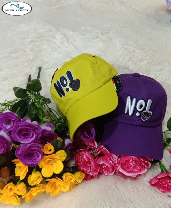 nón lưỡi trai em bé thêu NO