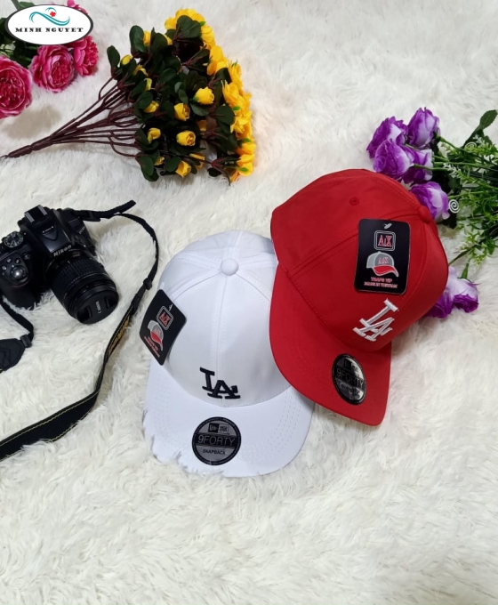 nón lưỡi trai hiphop cho bé 7-8 tuỗi thêu siêu nhân