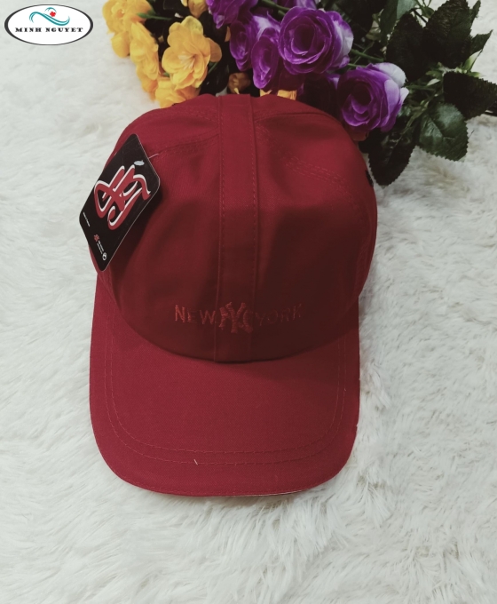mũ lưỡi trai nam thêu chữ